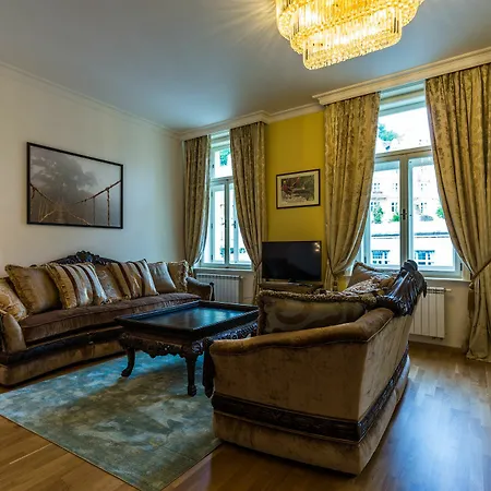 Karlsbad Prestige Apartment Exterior photo